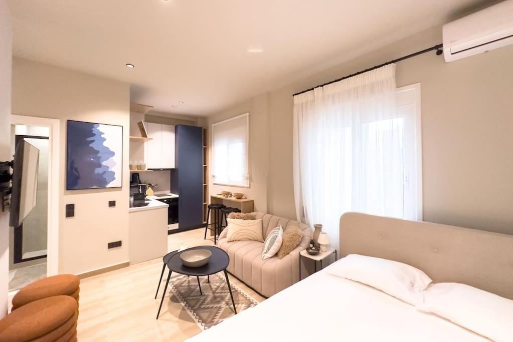 Athenian Luxe & Cozy Studio ภายนอก รูปภาพ