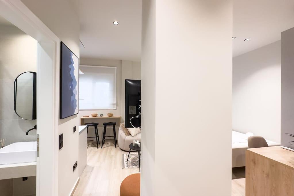 Athenian Luxe & Cozy Studio ภายนอก รูปภาพ
