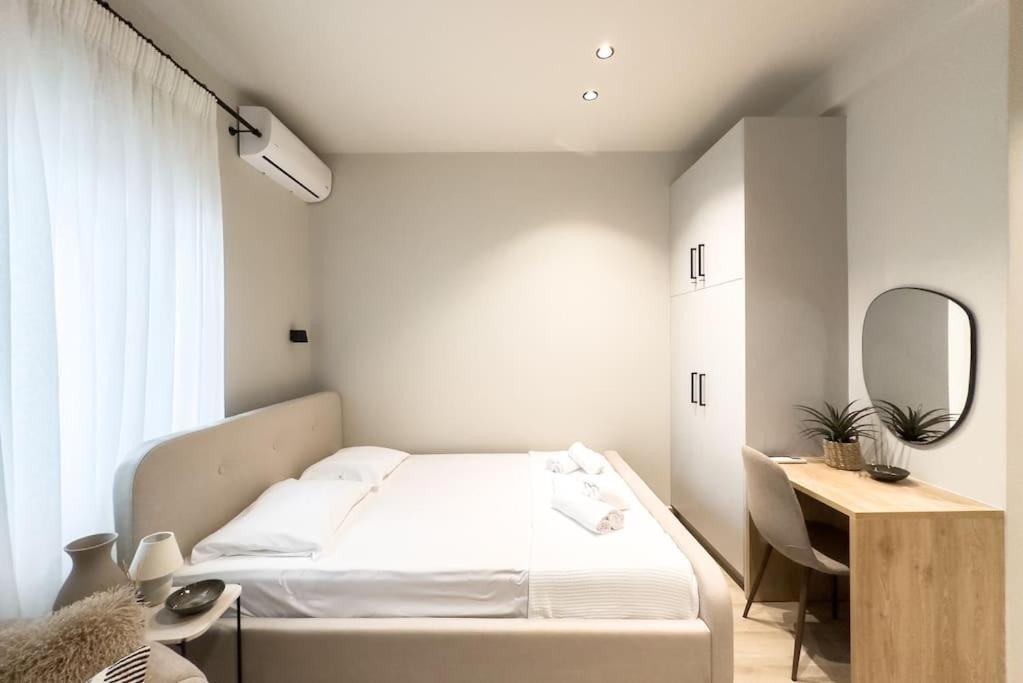 Athenian Luxe & Cozy Studio ภายนอก รูปภาพ